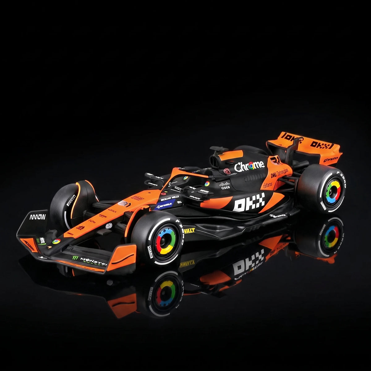 Edição Dupla McLaren MCL38 Miami GP (2024): Box com 2 Carros Bburago 1:43