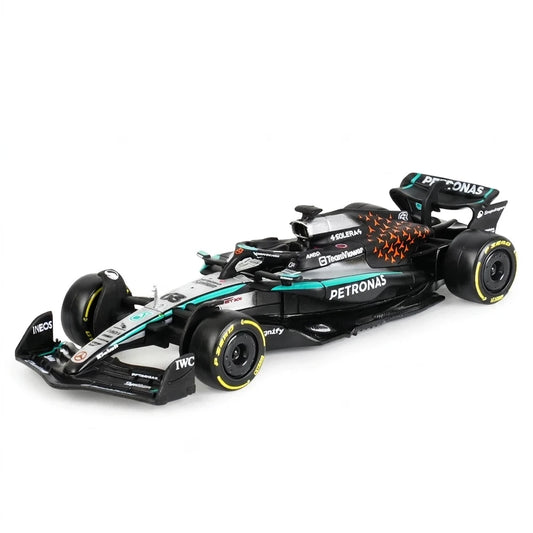 Miniatura de Fórmula 1 Mercedes-AMG W16 2025 Edição Inglaterra 1:43 Bburago